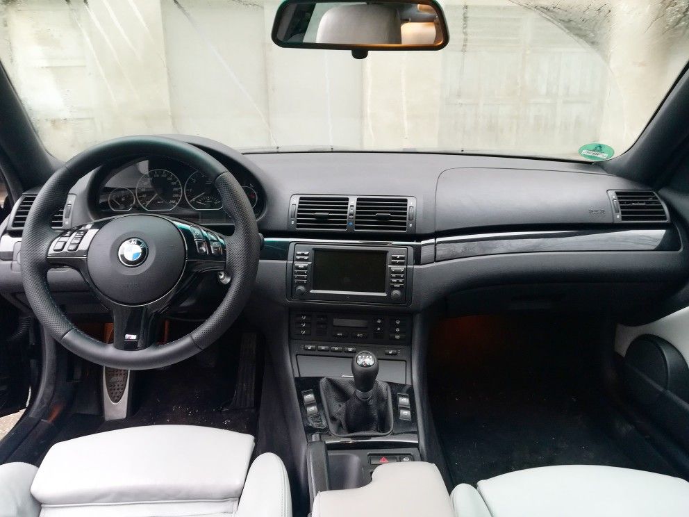 BMW E46 VIDAUS SALONAS