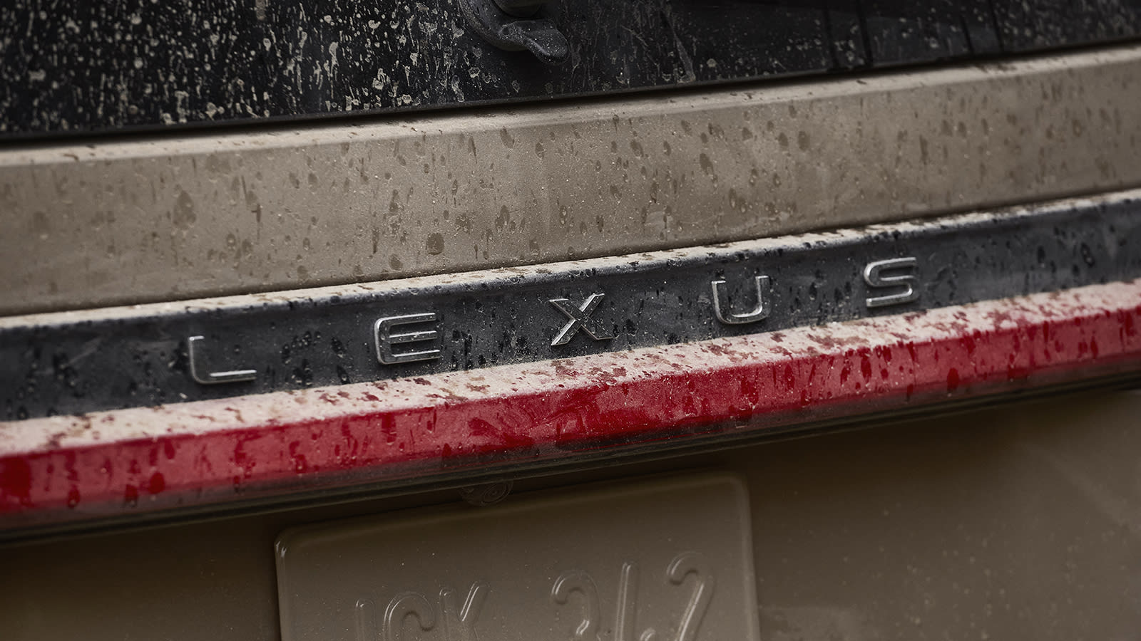 Lexus GX anonsas galinis